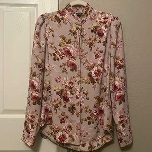 Express Puff Sleeve Blouse